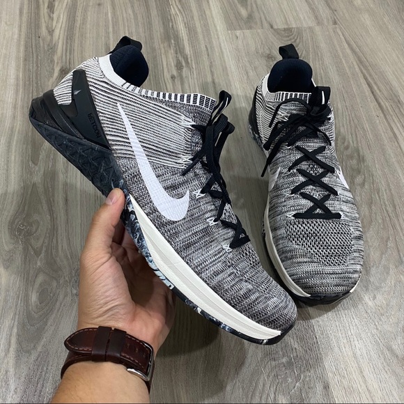 nike metcon dsx flyknit 2 matte silver